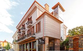 Vintage Boutique Hotel